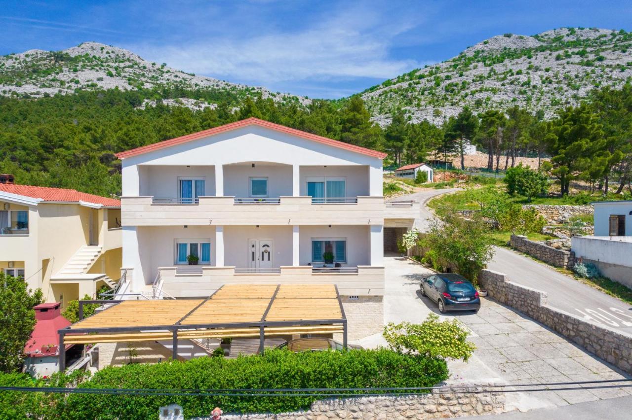 Apartments Marija Starigrad Paklenica Eksteriør bilde