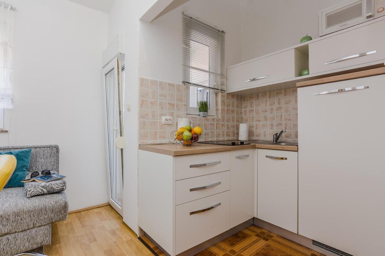 Apartments Marija Starigrad Paklenica Eksteriør bilde