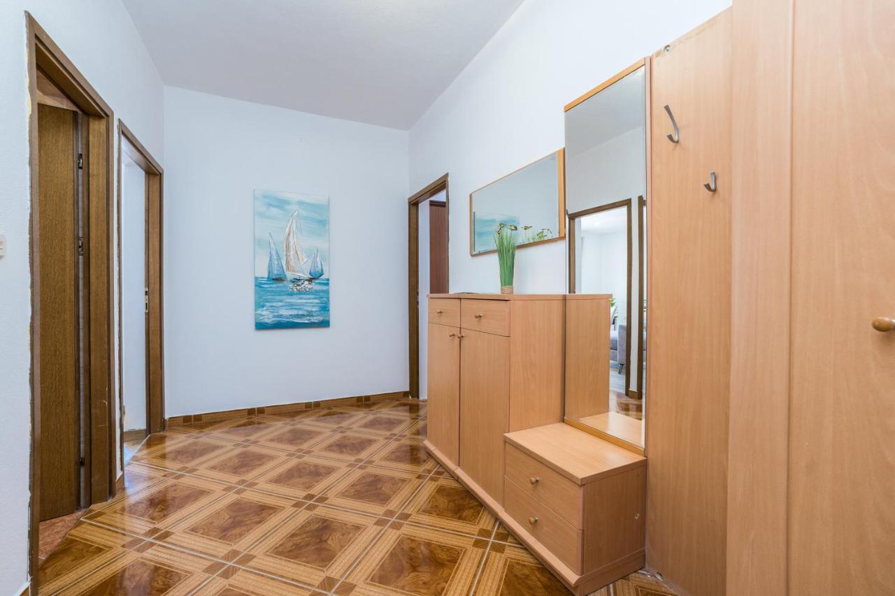 Apartments Marija Starigrad Paklenica Eksteriør bilde